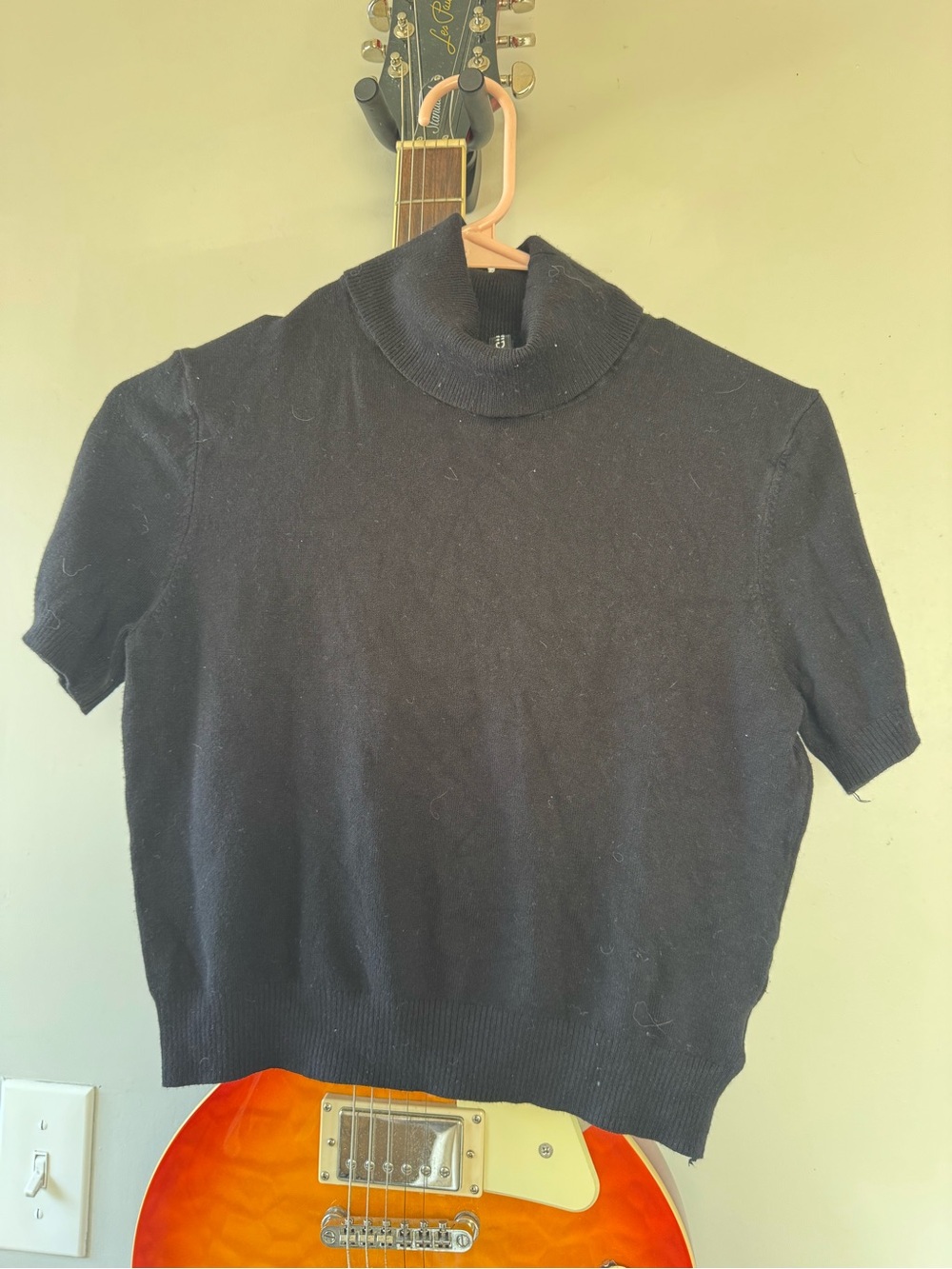 H&M Black Short-Sleeve Turtleneck Top